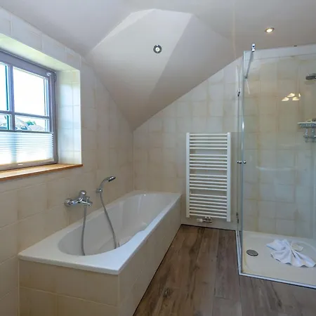 Fachwerkhaeuser - Haus 2 Landsted Gager