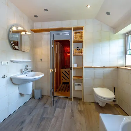 Fachwerkhaeuser - Haus 2 Landsted Gager